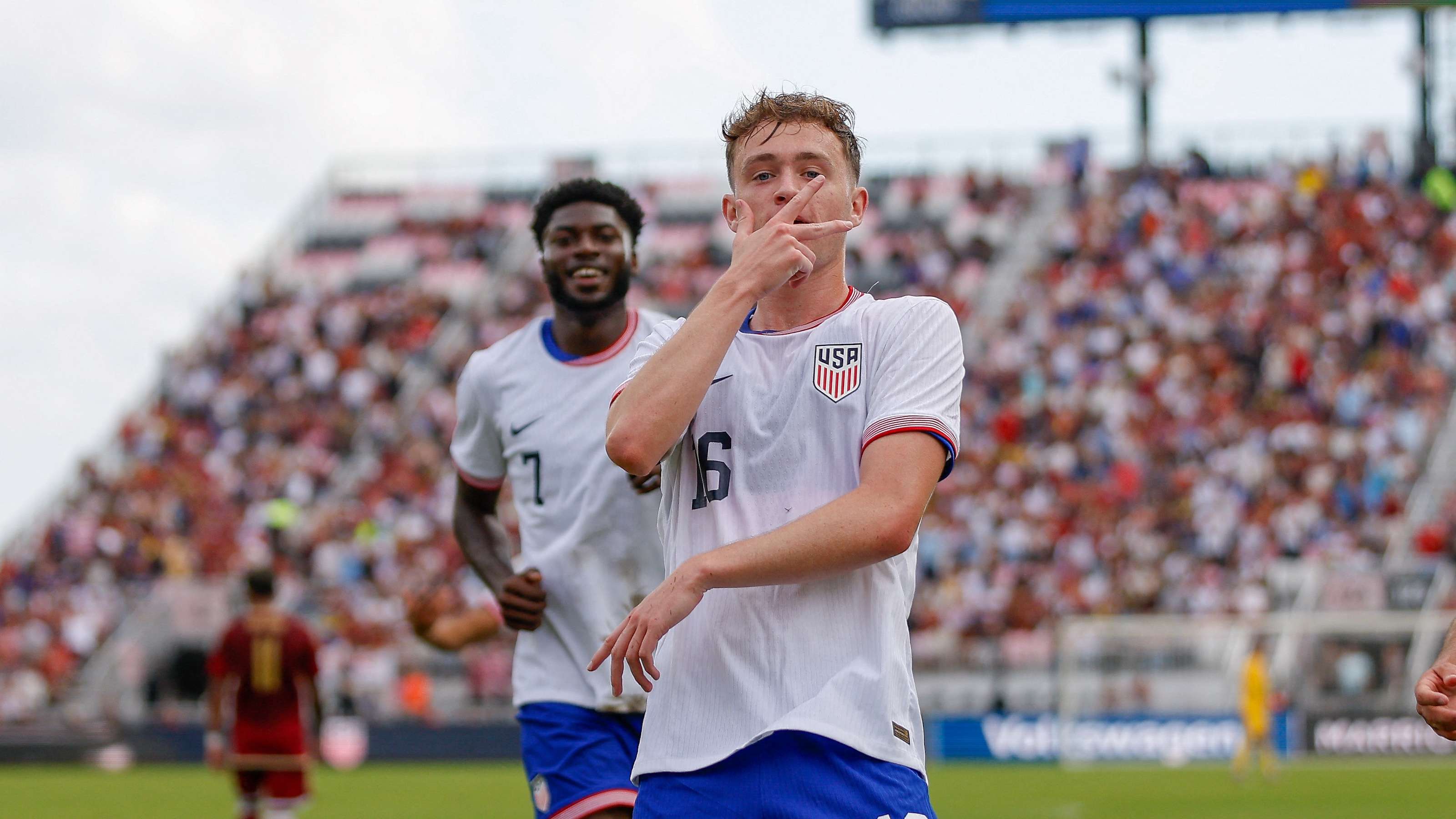 让现场观众 让现场观众